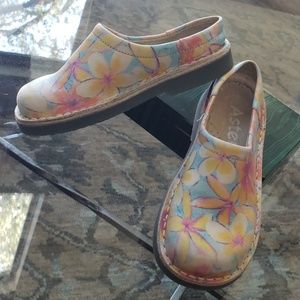 Aster Floral Painted Leather Slip On Shoes France